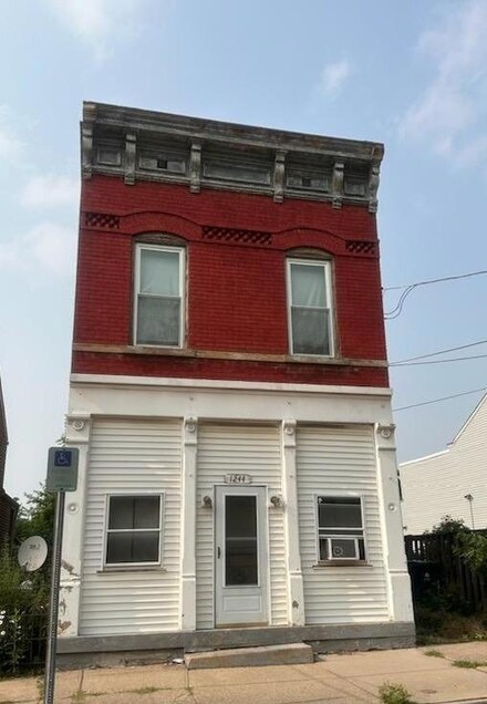 1244 Bates Ave, Cincinnati, OH 45225