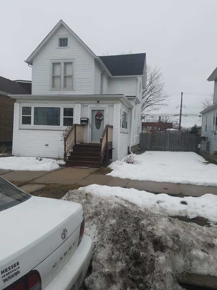 6548 S Troy St, Chicago, IL 60629