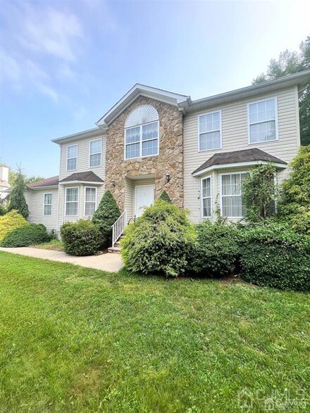 3 Parker Way, Old Bridge, NJ 08857