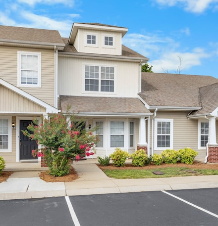 25 Ellington Terrace, Clarksville, TN 37040