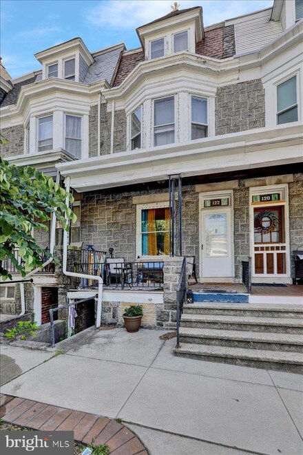 122 S 6th Ave, Reading, PA 19611