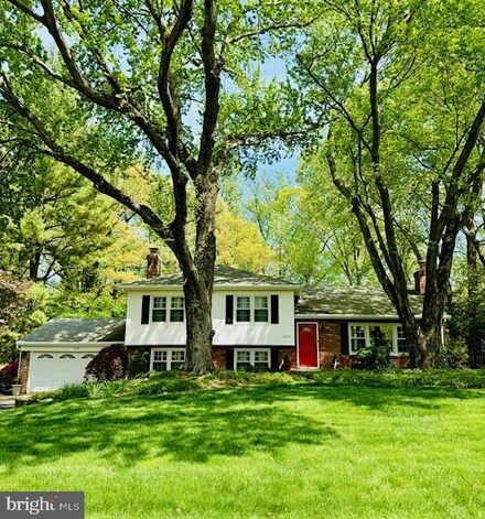 3609 Kirkwood Dr, Fairfax, VA 22031