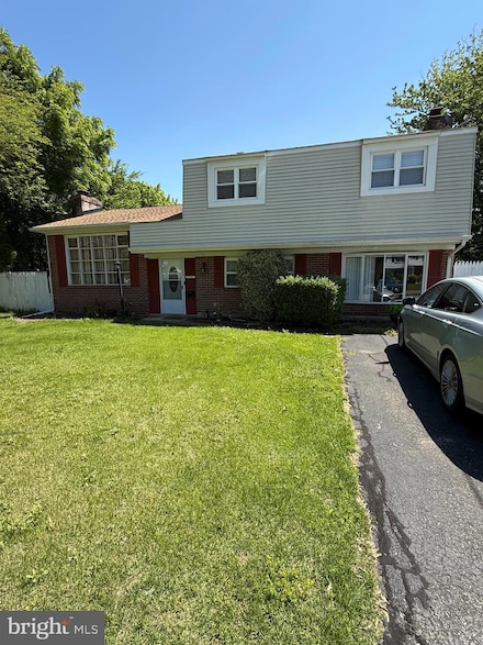 738 Woodlane Rd, Beverly, NJ 08010