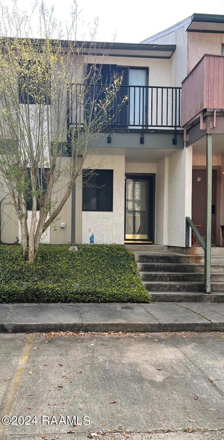 3500 E SiMcOe St Unit 22, Lafayette, LA 70501