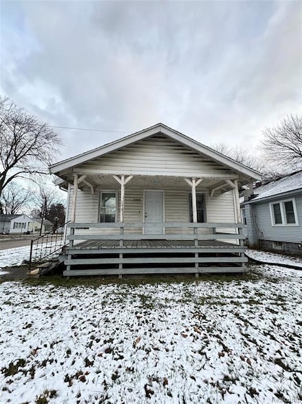2420 Bay St, Saginaw, MI 48602