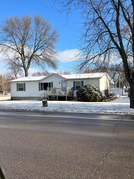 201 1st Ave, Bellingham, MN 56212