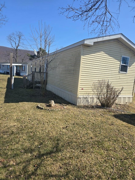 207 Chickadee Dr, Bellwood, PA 16617