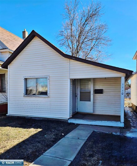 1110 13th Ave E, Hibbing, MN 55746