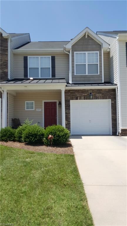 1971 Sentry Pointe Ln, Winston Salem, NC 27127