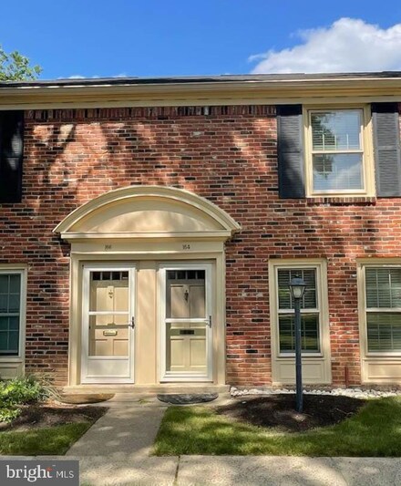 164 Albemarle Dr, Penllyn, PA 19422