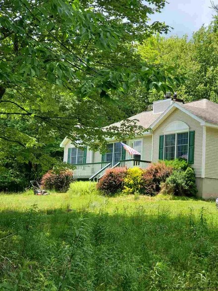 433 Brown Rd, Ellenville, NY 12428