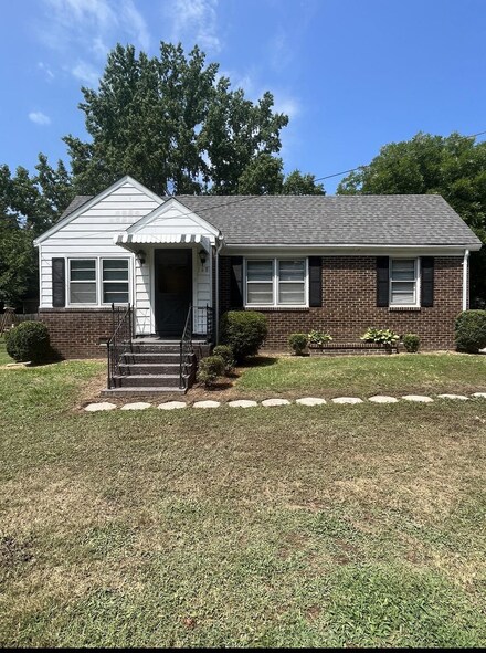 168 Thorpe St, Henderson, NC 27536