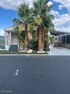 4600 Royal Ridge Blvd, Las Vegas, NV 89103