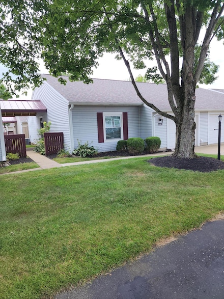 105 Pimlico Ave, Newark, OH 43055