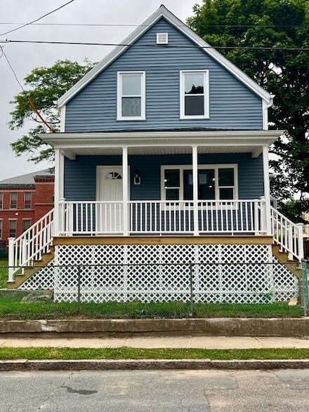 5 Tilton St, New Bedford, MA 02740