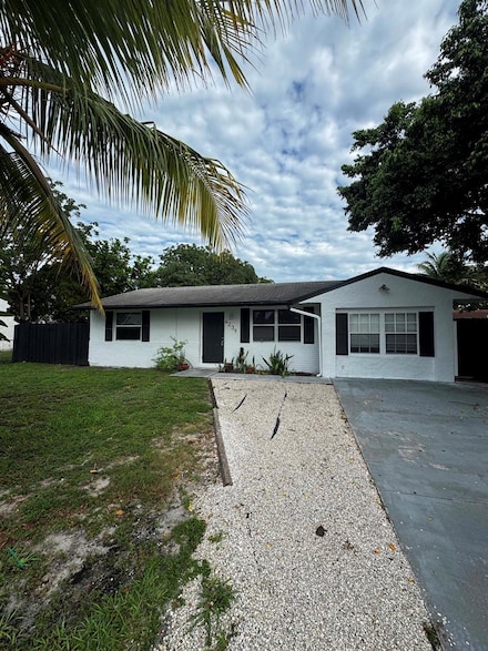 4239 Empire Way, Greenacres, FL 33463