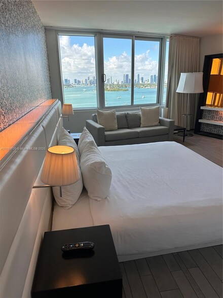 1100 West Ave Unit 1206, Miami Beach, FL 33139