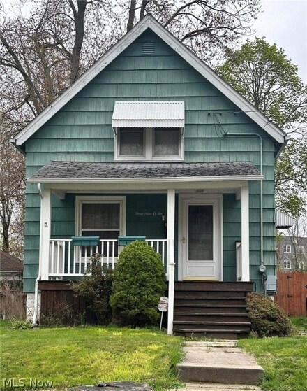 4902 Strong Ave, Ashtabula, OH 44004