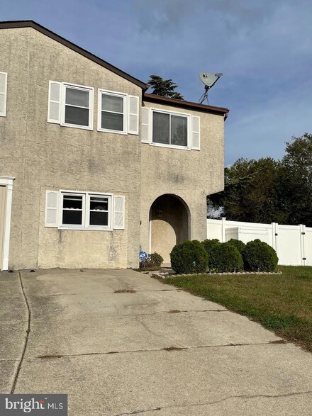 12 Sirius Ct, Sewell, NJ 08080