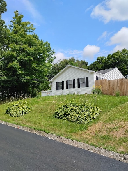 178 Adams St, Rutland, VT 05701