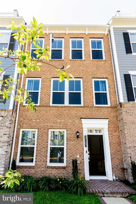 17153 Cumberland Height Dr, Dumfries, VA 22026
