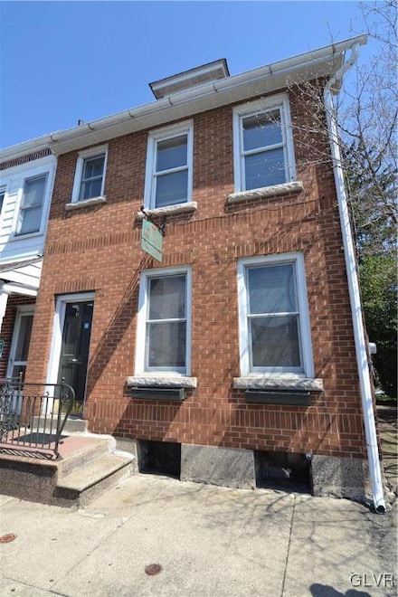 162 S Union St, Easton, PA 18042