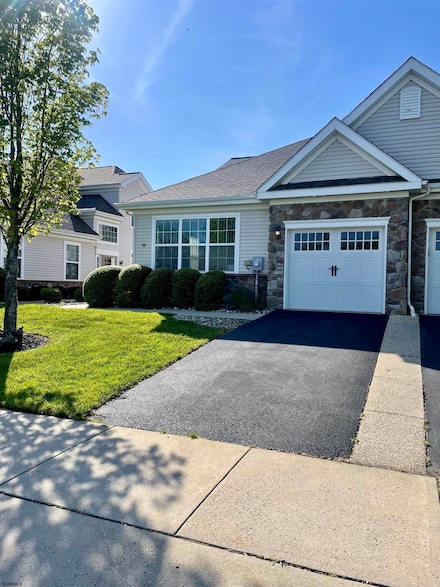 38 W Delray Ln, Absecon, NJ 08201