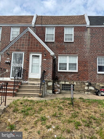 6632 Eastwood St, Philadelphia, PA 19149