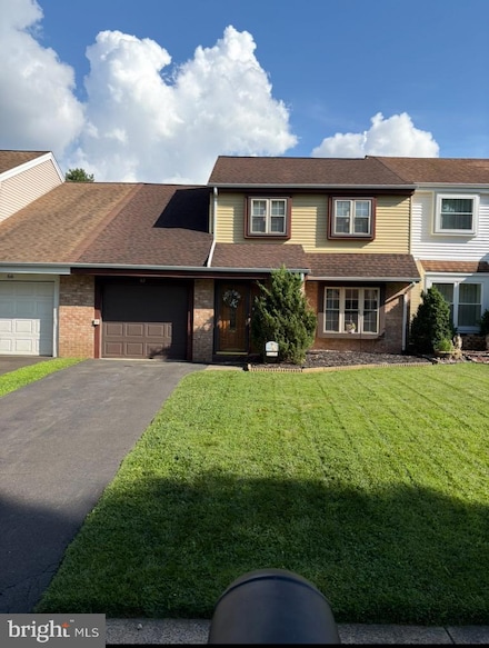 68 Greenwoods Dr, Horsham, PA 19044