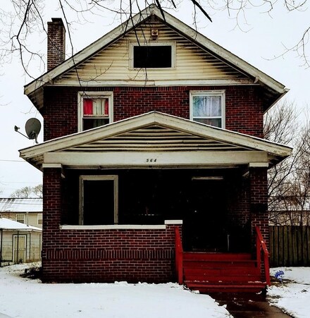 564 Kentucky St, Gary, IN 46402
