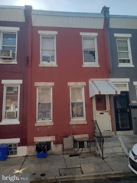 2266 N Bouvier St, Philadelphia, PA 19132