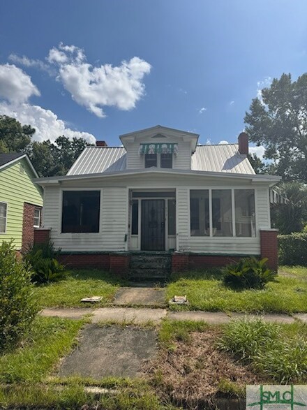 809 E 36th St, Savannah, GA 31401