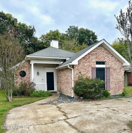 130 Edie Ann Dr, Lafayette, LA 70508