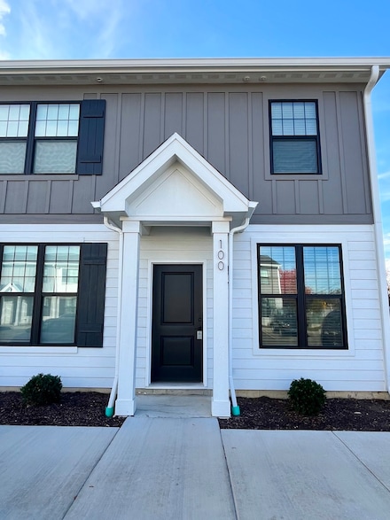 1432 N Naperville Wheaton Rd Unit 100, Naperville, IL 60563