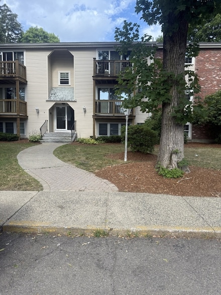 387 Adams St Unit 11, Abington, MA 02351