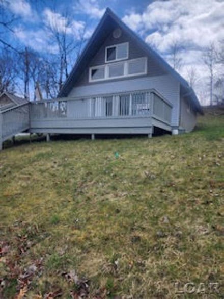 7081 Walnut Hill Rd, Manitou Beach, MI 49253