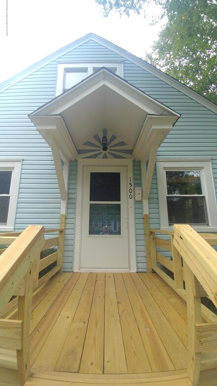 1500 Park Ave, Lansing, MI 48910