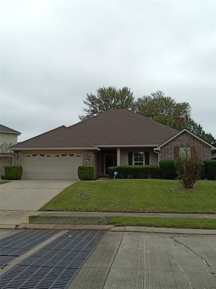 1605 Winchester Dr, Bossier City, LA 71112