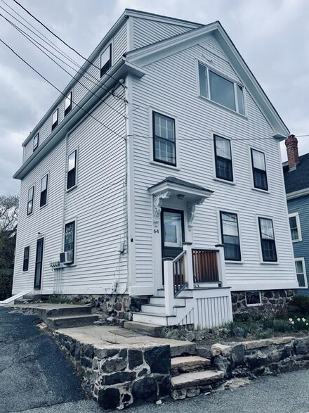 64 Front St, Marblehead, MA 01945