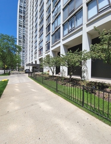 5445 N Sheridan Rd Unit 3708, Chicago, IL 60640