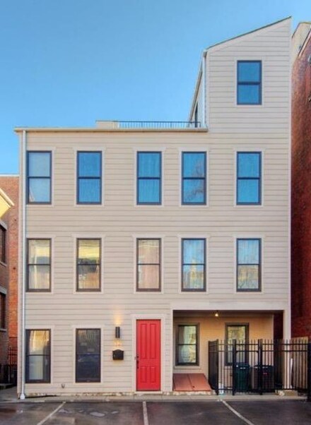1323 Republic St, Cincinnati, OH 45202