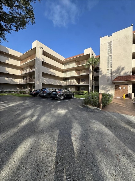 1811 Sabal Palm Dr Unit 206, Davie, FL 33324