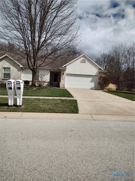 620 Satin Leaf Dr, Toledo, OH 43615