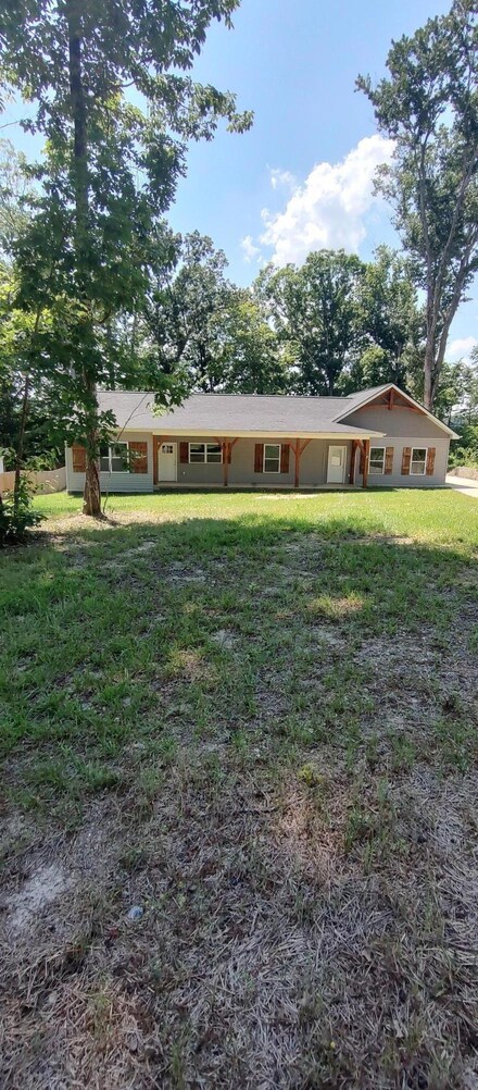 182 Cherokee Cove, Rutledge, TN 37861