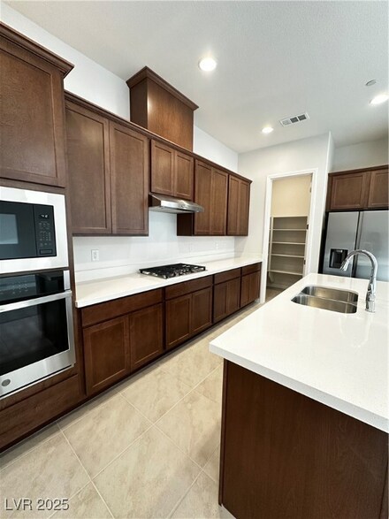 350 Village Hall Place, Henderson, NV 89011