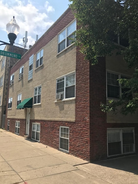 5205 W Drummond Place Unit 1, Chicago, IL 60639
