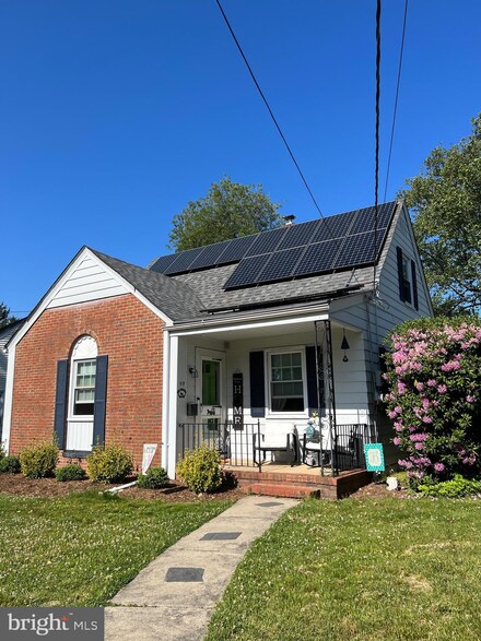 59 Harcourt Dr, Trenton, NJ 08610
