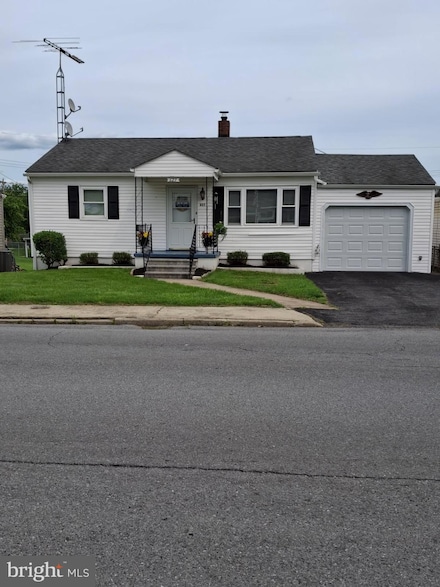 627 State Cir, Martinsburg, WV 25401