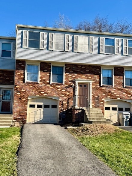 111 Scott Ln, Venetia, PA 15367
