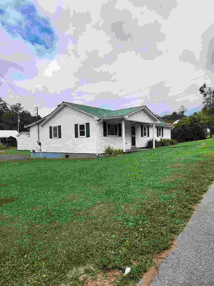 403 Gayle St, Princeton, WV 24740